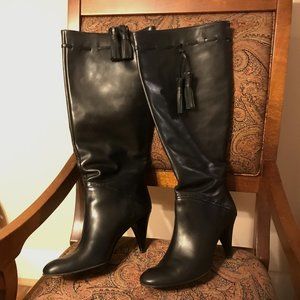 10M Saks Fifth Avenue Black Leather Boots
